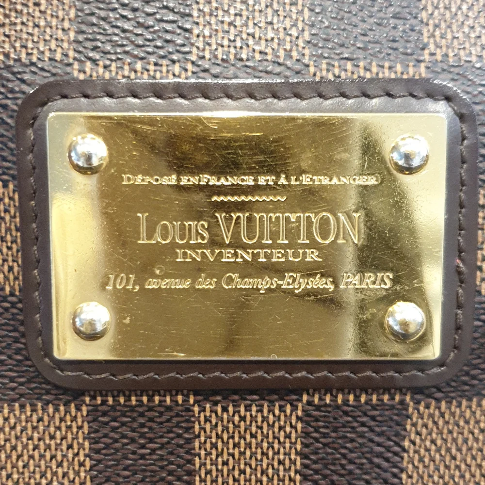 Louis Vuitton Eva Damier - Picture 2 of 15